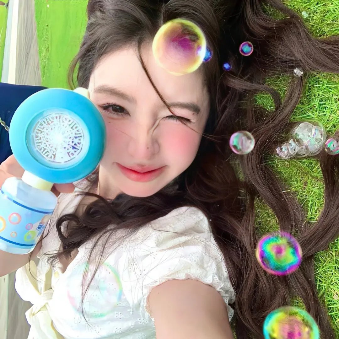 新版离婚后她惊艳了世界